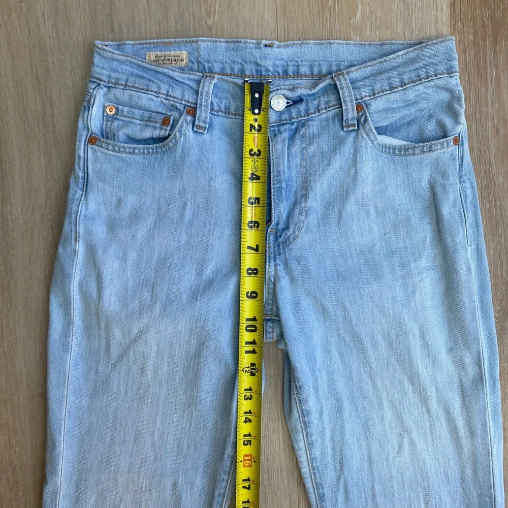 Levis Premium 511 Slim Fit Jeans Mens 30x30 Light Wash Blue Denim 04511-5038